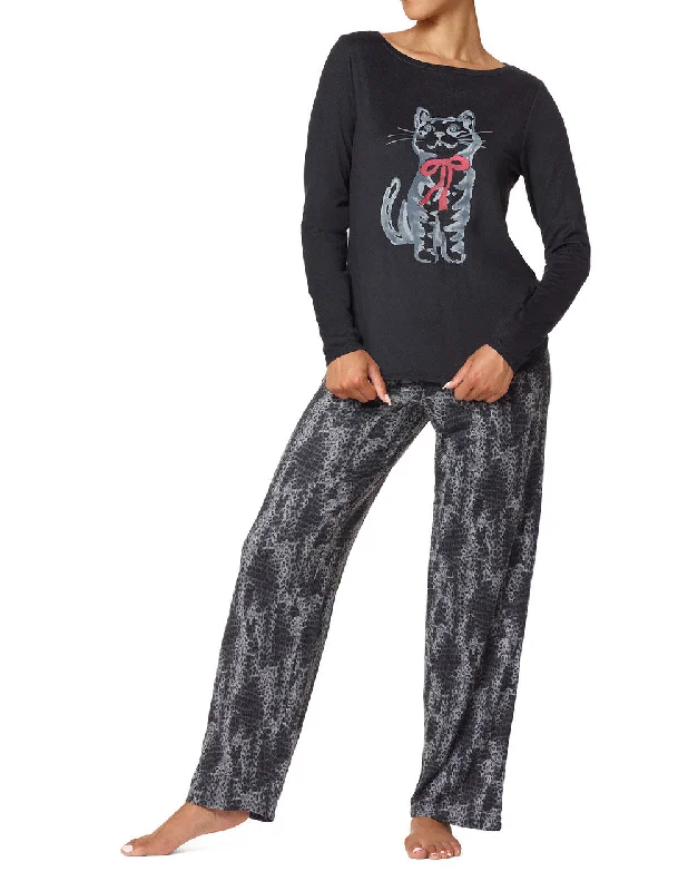 Missing Hugs Pajama Set Victoria’s Secret pajama sets