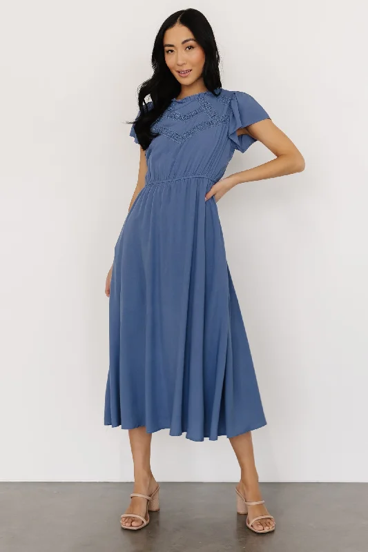 Prestyn Midi Dress | Blue Comfortable midi dresses for everyday wear