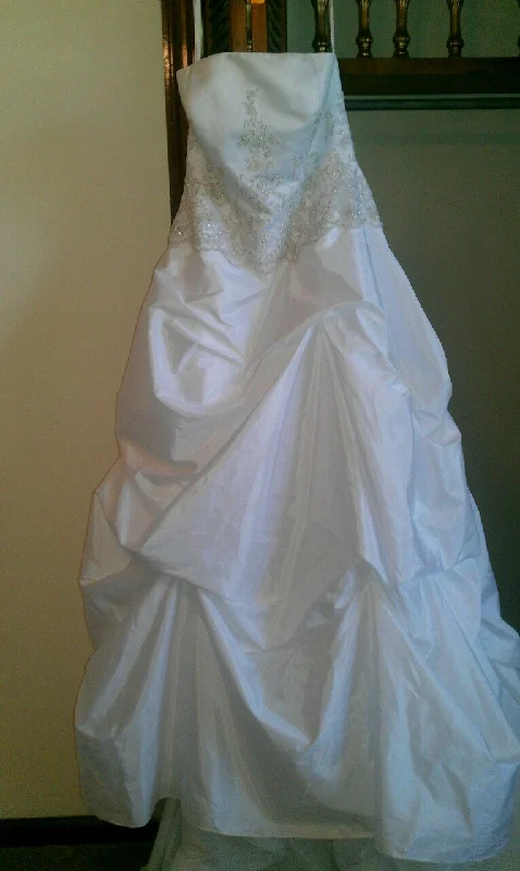 David's Bridal Satin and Taffeta Gown Style V9202 Anniversary unclassified dresses