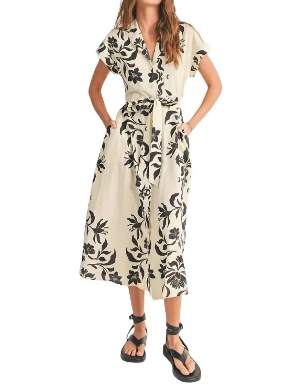 Farah Button Down Dress In White/black Budget-friendly unclassified dresses