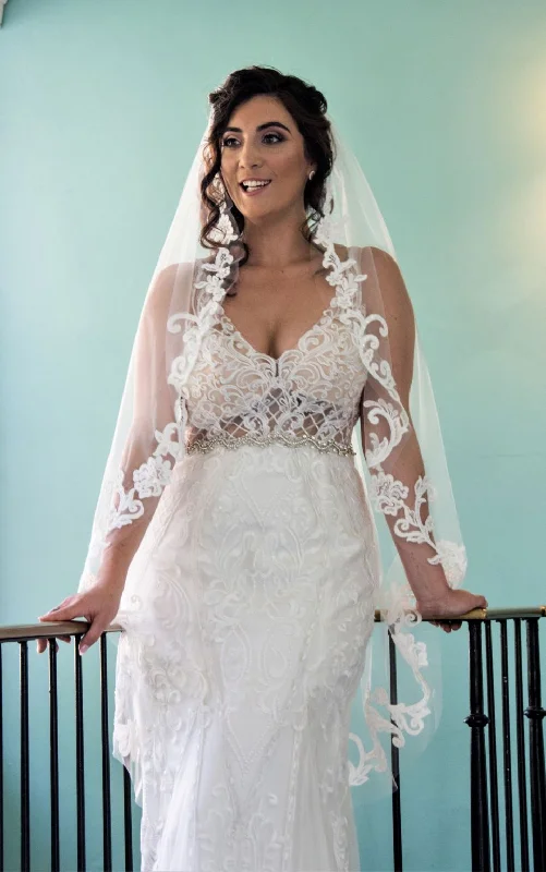 Christina Wu 18102 Smocked unclassified dresses